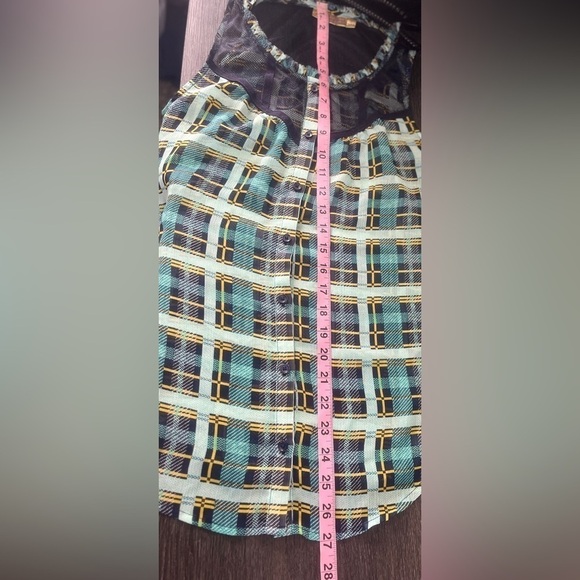 Princess Vera Wang Button Down Sleeveless sheer Top, Size Small - Picture 8 of 10